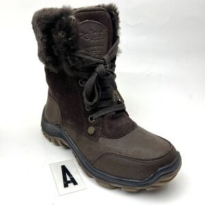 Pajar Abbie Genuine Sheepskin Lined Boot sz 6.5